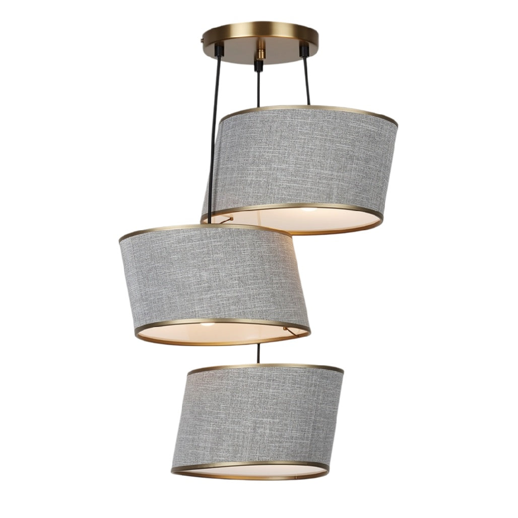 Suspension moderne à trois abat-jours en textile gris avec accents dorés