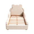 Lit enfant en forme d'ours avec structure en bois